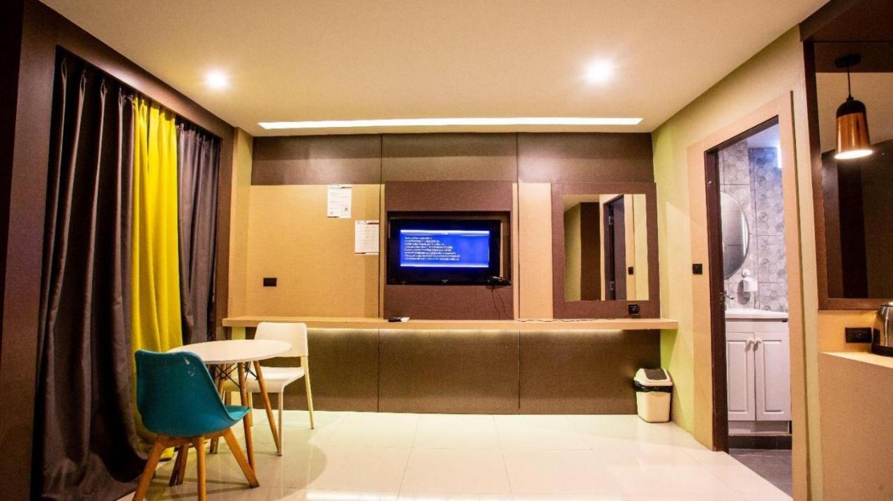 Grande Classic By Goad Avadhess Hospitality 1 Km Walking Street Pattaya Beach Ngoại thất bức ảnh
